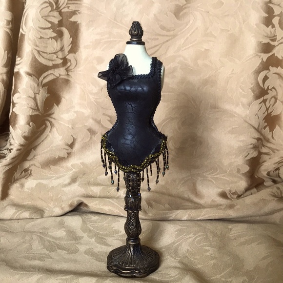 🟠 Dress Form Decor Piece - Picture 1 of 6
